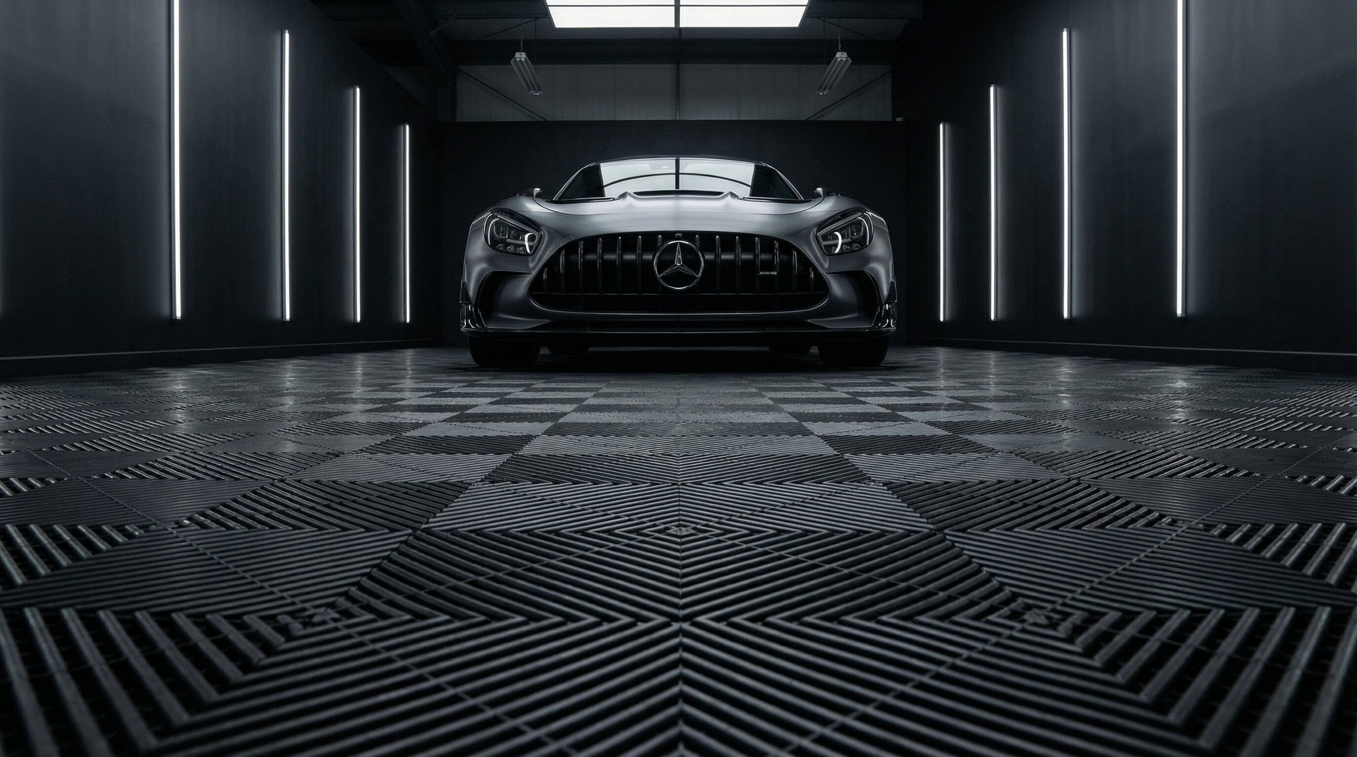 Garage mit GRIDcc Klickfliesen